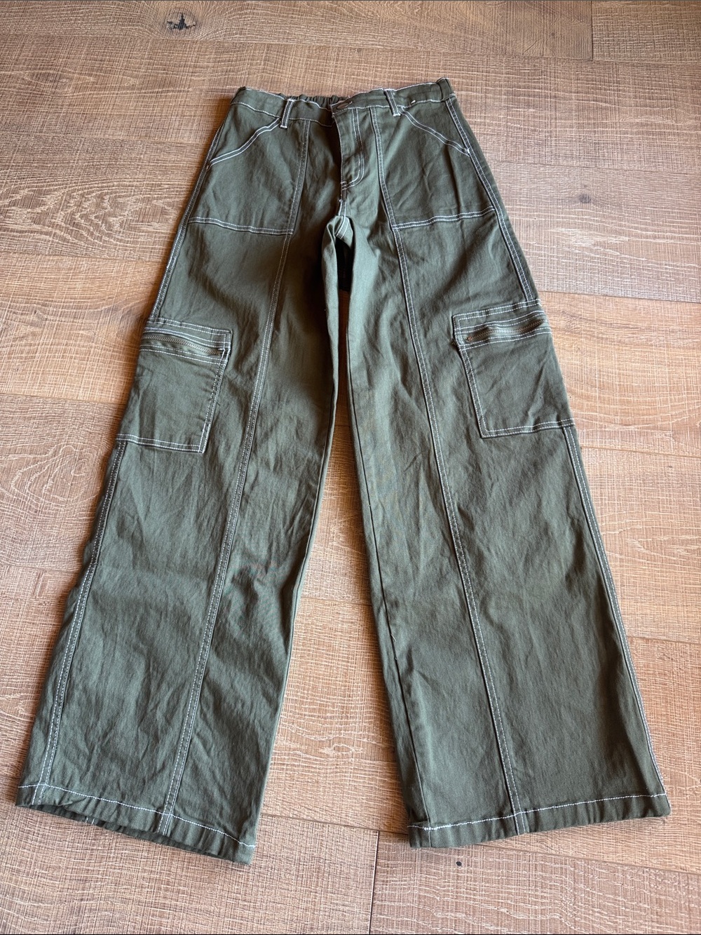 Women's Olive Straight-Leg Utility Pants NWOT M